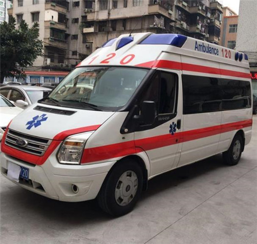 理县信赖我们的救护车出租,让转院不再艰难