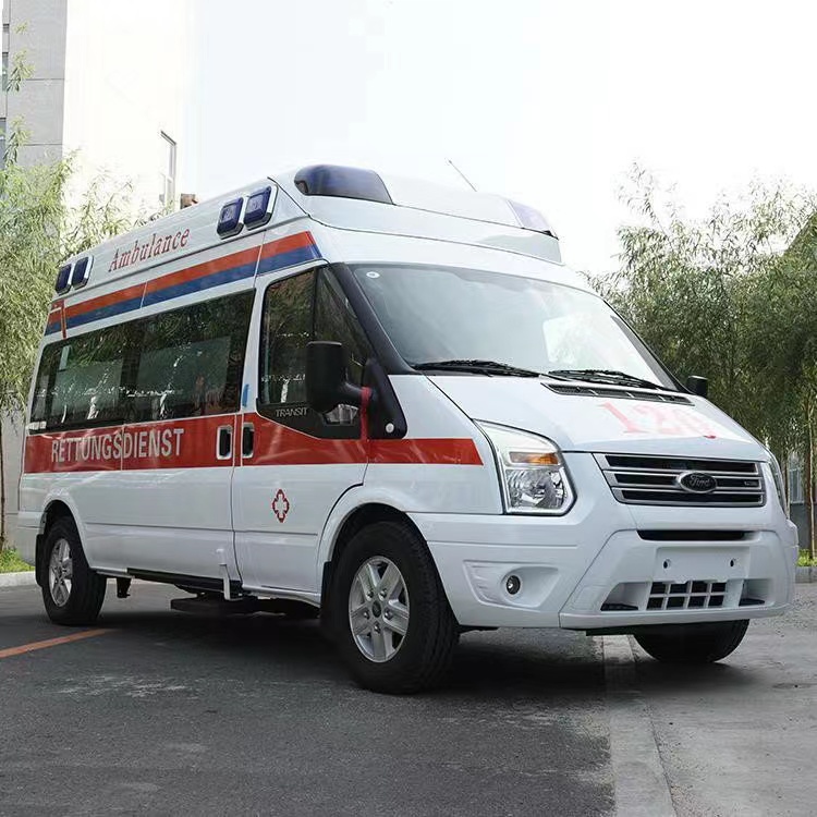 理县行动不便者长途救护车租赁:安全转运的核心注意事项