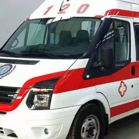 理县非急救护送病人转院租赁救护车的优缺点对比